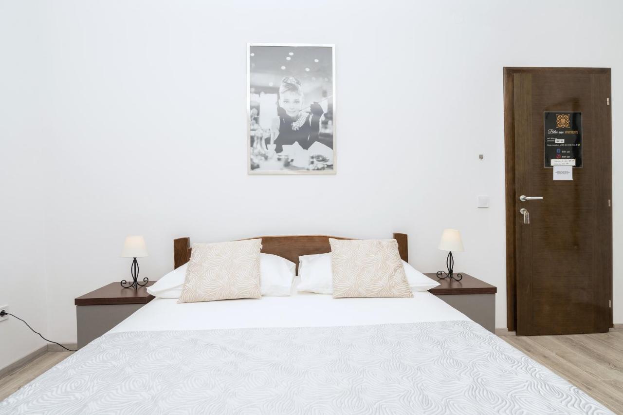 Bilin San Apartment Baska Voda Phòng bức ảnh