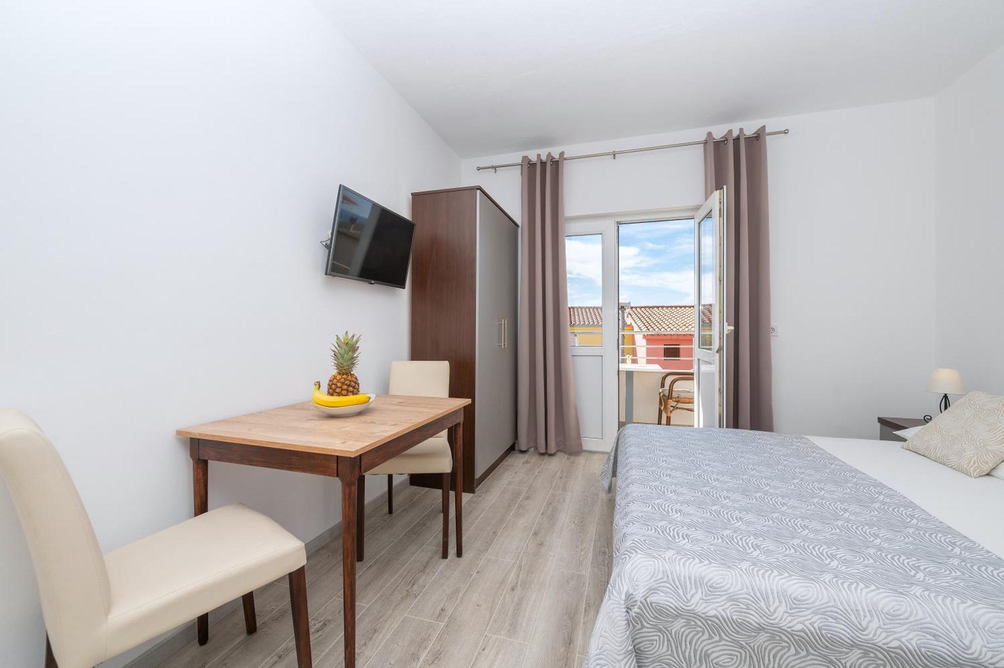 Bilin San Apartment Baska Voda Ngoại thất bức ảnh