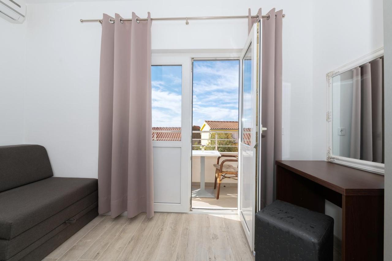 Bilin San Apartment Baska Voda Ngoại thất bức ảnh